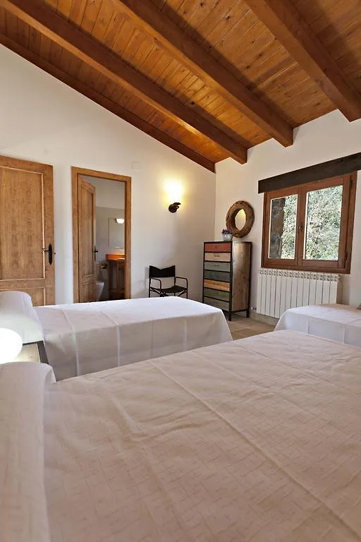 Masia Ca L'Anima 호텔 La Baronia de Rialb
